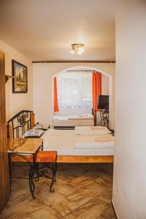 Chata Korenny Vrch Pezinska Baba Pezinok Extérieur photo