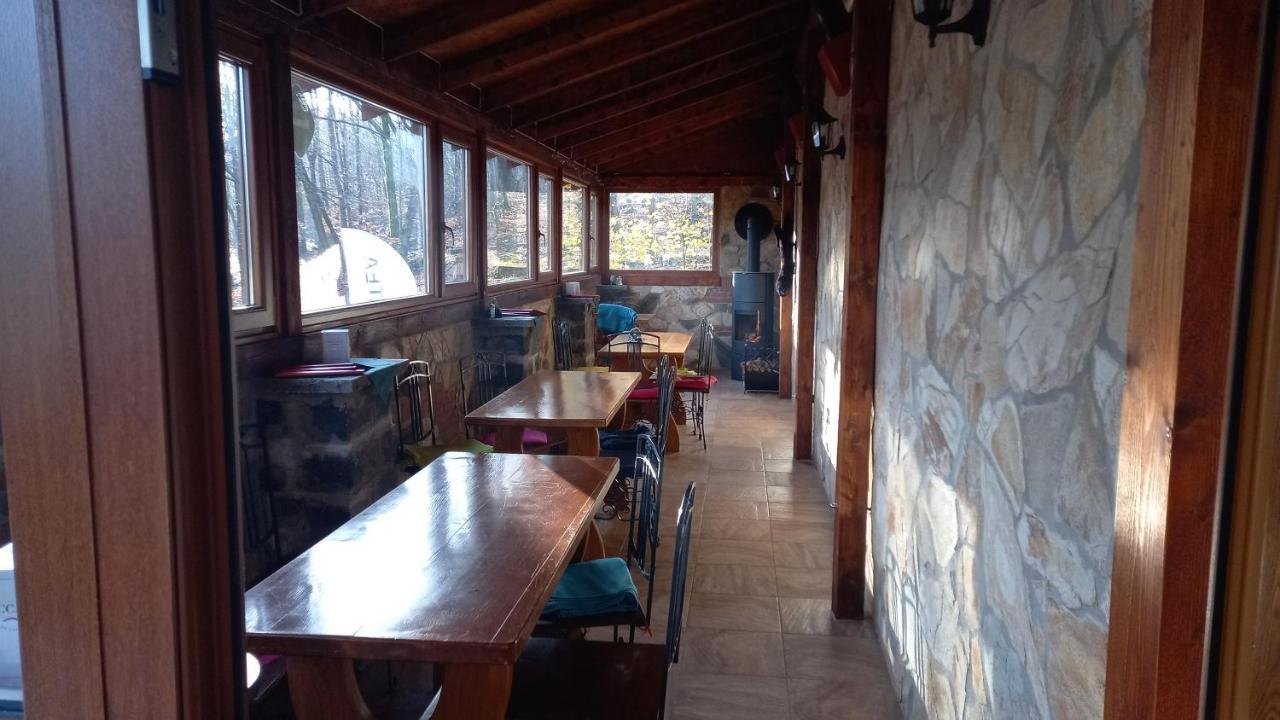 Chata Korenny Vrch Pezinska Baba Pezinok Extérieur photo