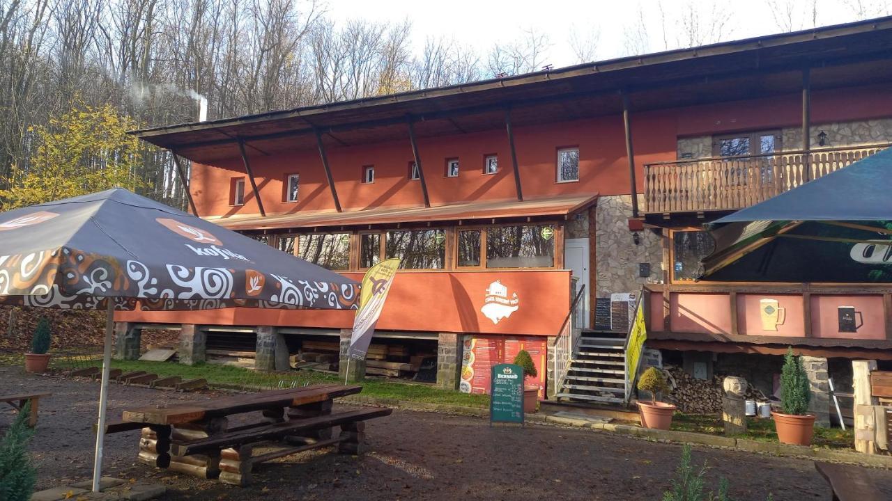 Chata Korenny Vrch Pezinska Baba Pezinok Extérieur photo