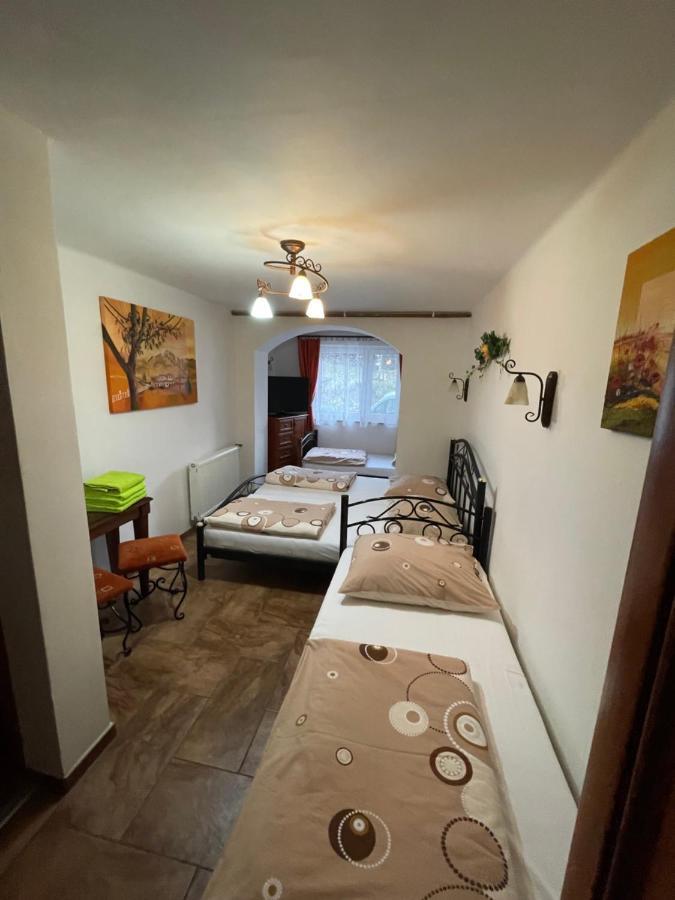 Chata Korenny Vrch Pezinska Baba Pezinok Extérieur photo